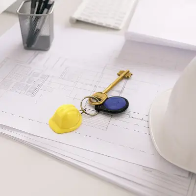 Llavero Helmet personalizado con tu logo