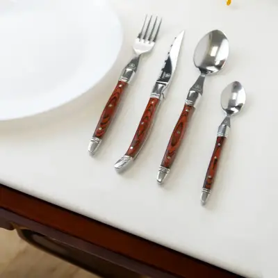 Set de Mesa x16 Piezas Laguiole personalizado con tu logo
